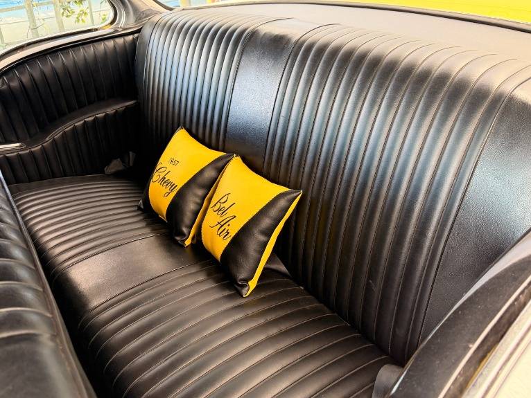 Chevrolet-bel-air-1957-20