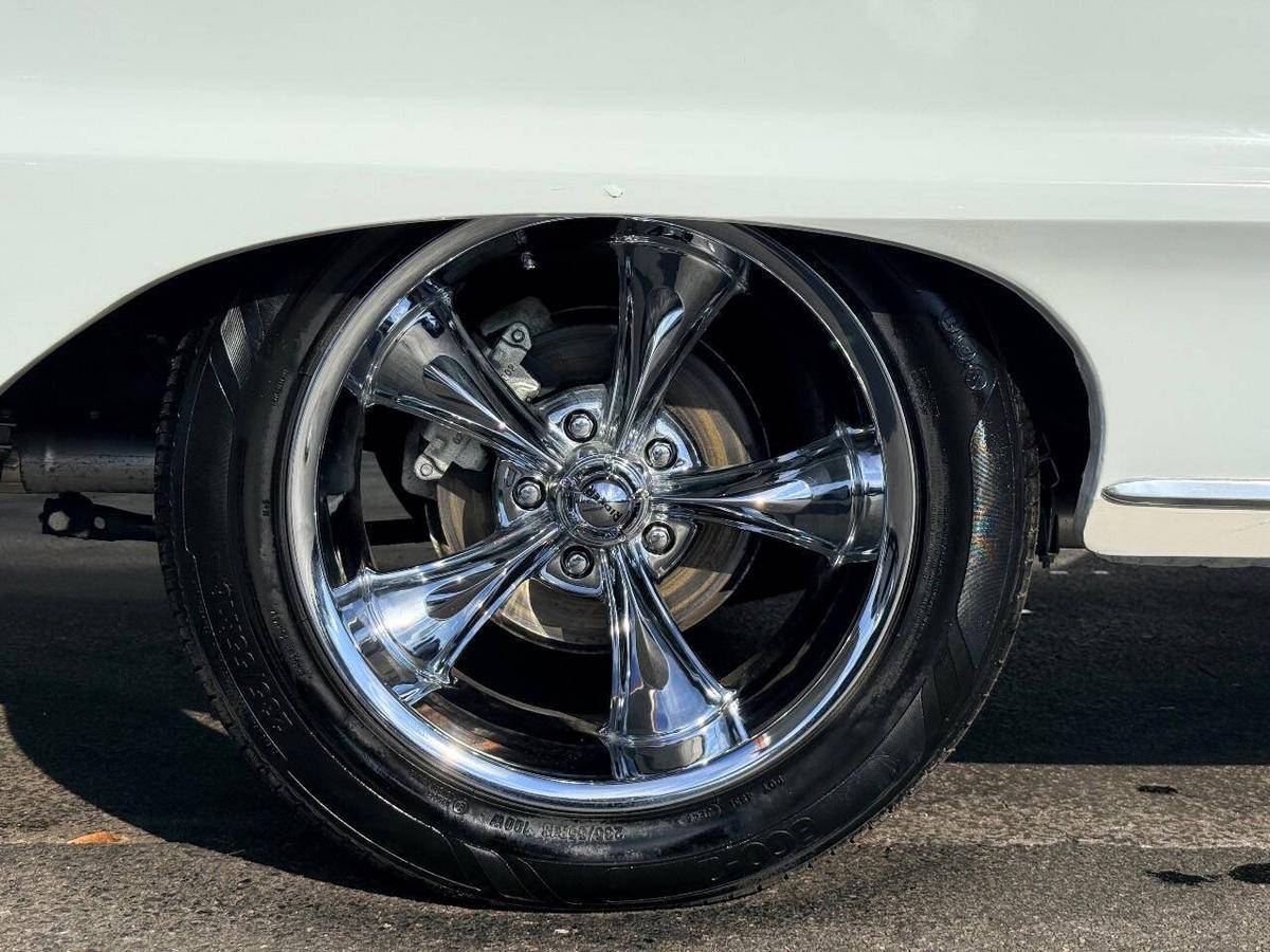 Chevrolet-bel-air-1964-white-1