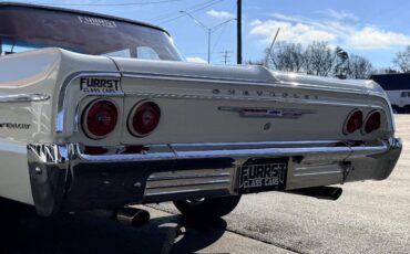 Chevrolet-bel-air-1964-white-10