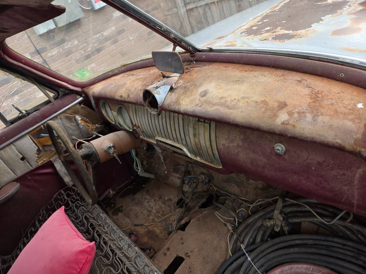 Chevrolet-bel-air-deluxe-1952-custom-3