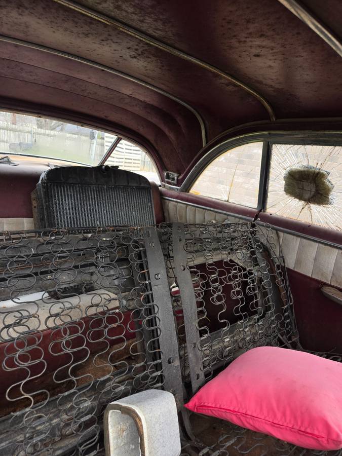 Chevrolet-bel-air-deluxe-1952-custom-5