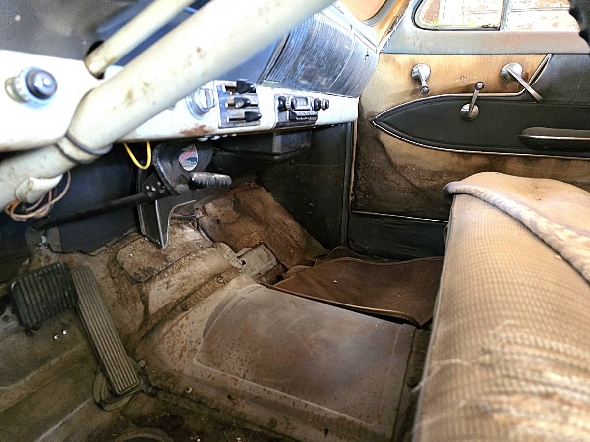 Chevrolet-belair-1953-grey-17