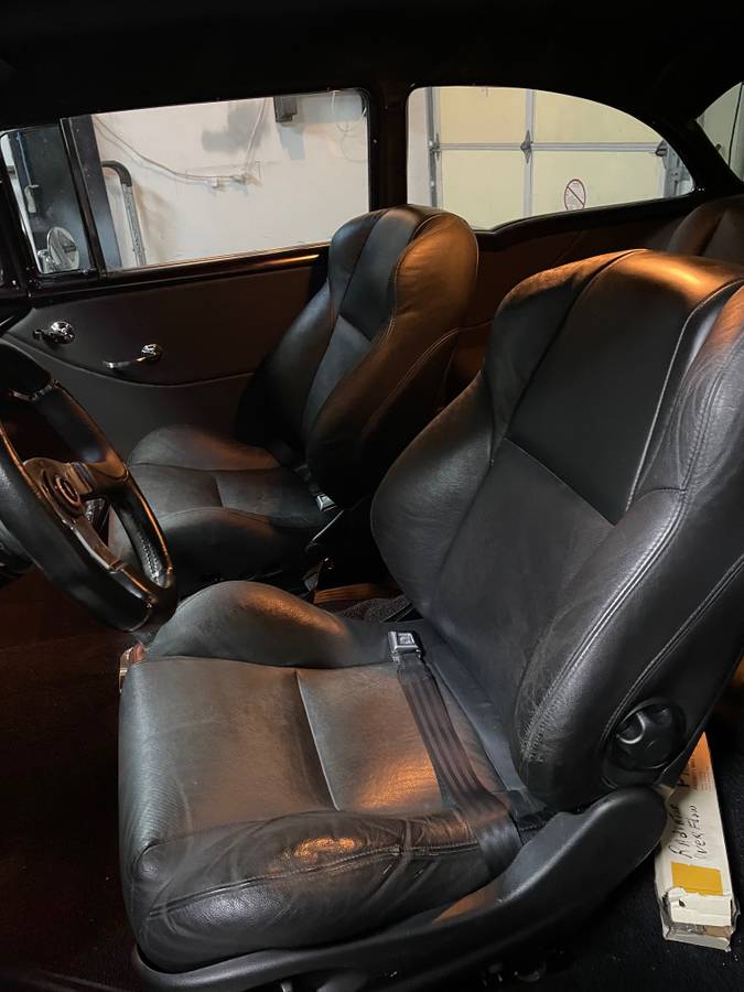 Chevrolet-belair-210-sedan-1956-custom-2