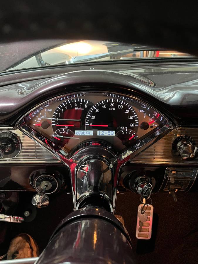 Chevrolet-belair-210-sedan-1956-custom-6