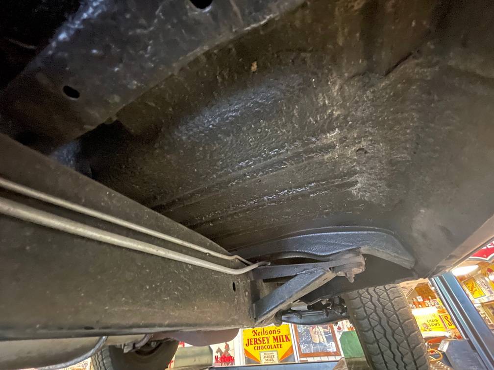 Chevrolet-belair-ht-1957-black-17