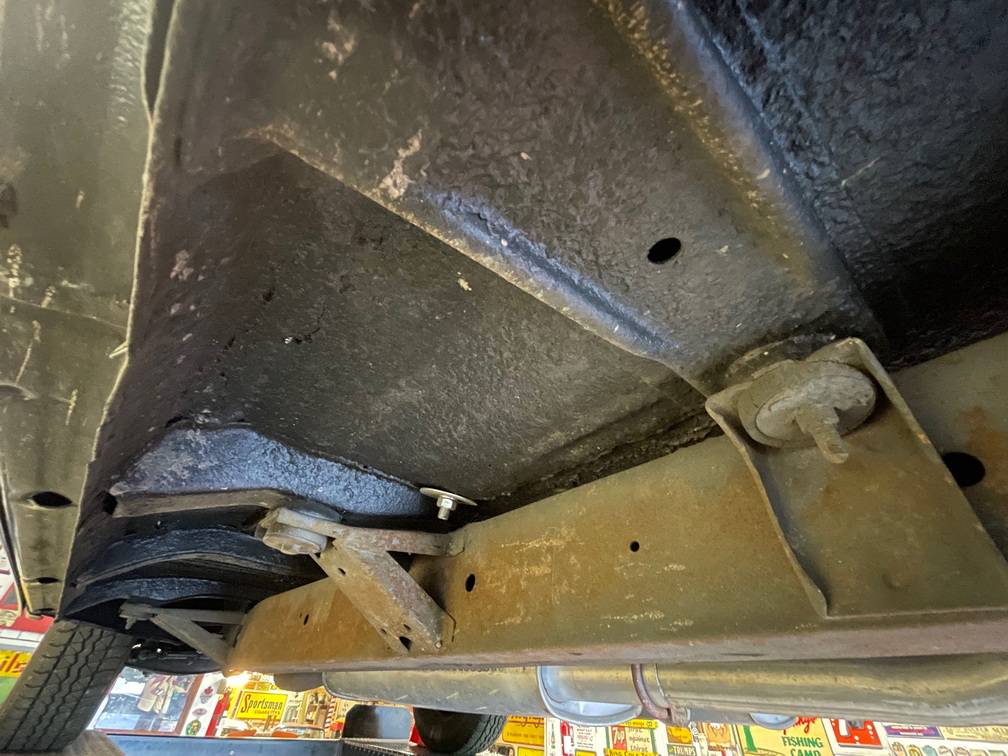 Chevrolet-belair-ht-1957-black-4