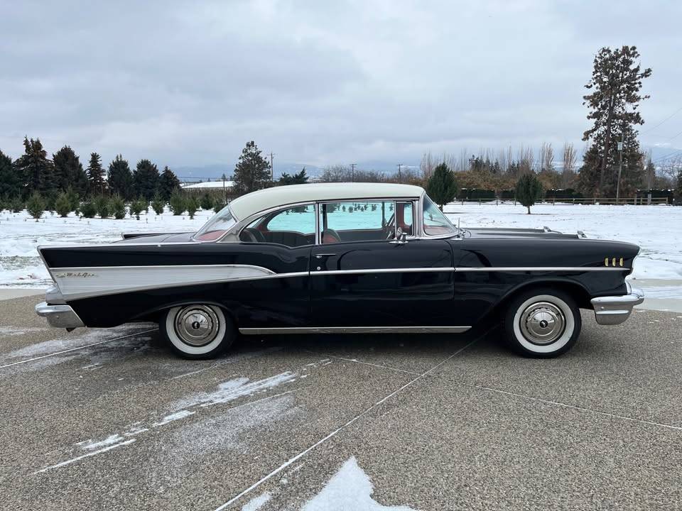 Chevrolet-belair-ht-1957-black-6