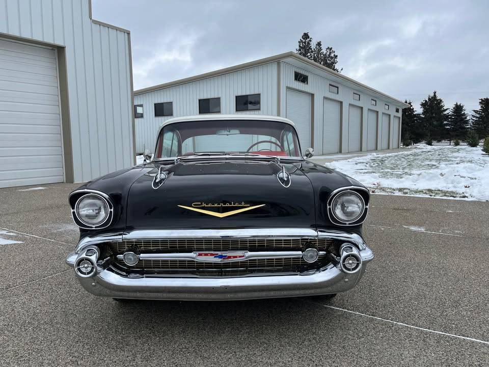 Chevrolet-belair-ht-1957-black-7