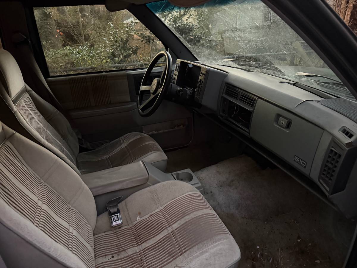 Chevrolet-blazer-12-ton-nominal-1992-green-4