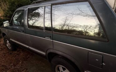 Chevrolet-blazer-12-ton-nominal-1992-green-7
