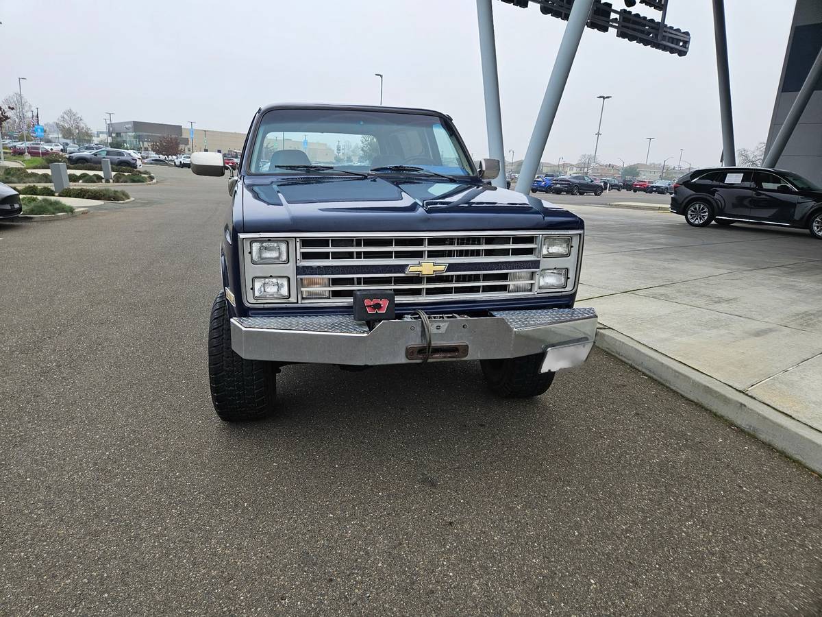 Chevrolet-blazer-1987-blue-2