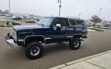 Chevrolet-blazer-1987-blue