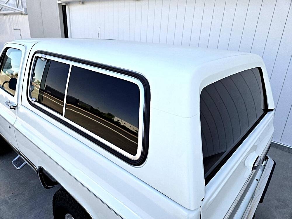 Chevrolet-blazer-1989-white-14