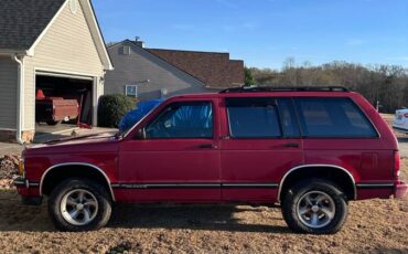 Chevrolet-blazer-1994-red-1