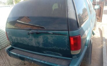 Chevrolet-blazer-1995-green-5