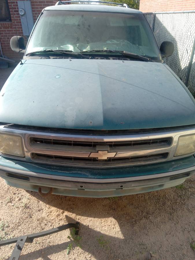 Chevrolet-blazer-1995-green