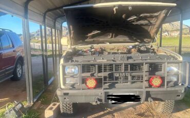 Chevrolet-blazer-cucv-diesel-1986-brown-1