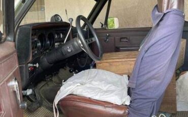 Chevrolet-blazer-cucv-diesel-1986-brown-4