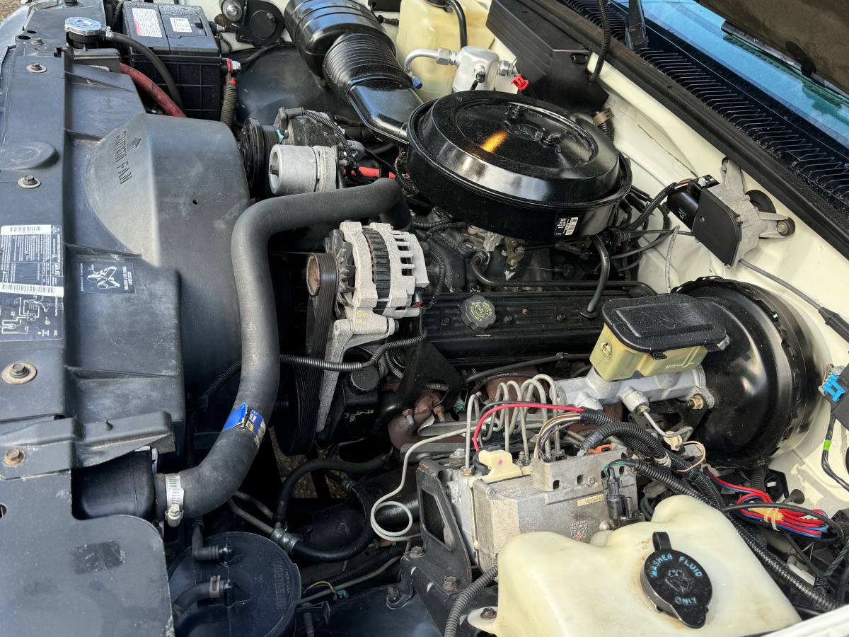 Chevrolet-blazer-k15-1992-white-11