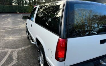 Chevrolet-blazer-k15-1992-white-8