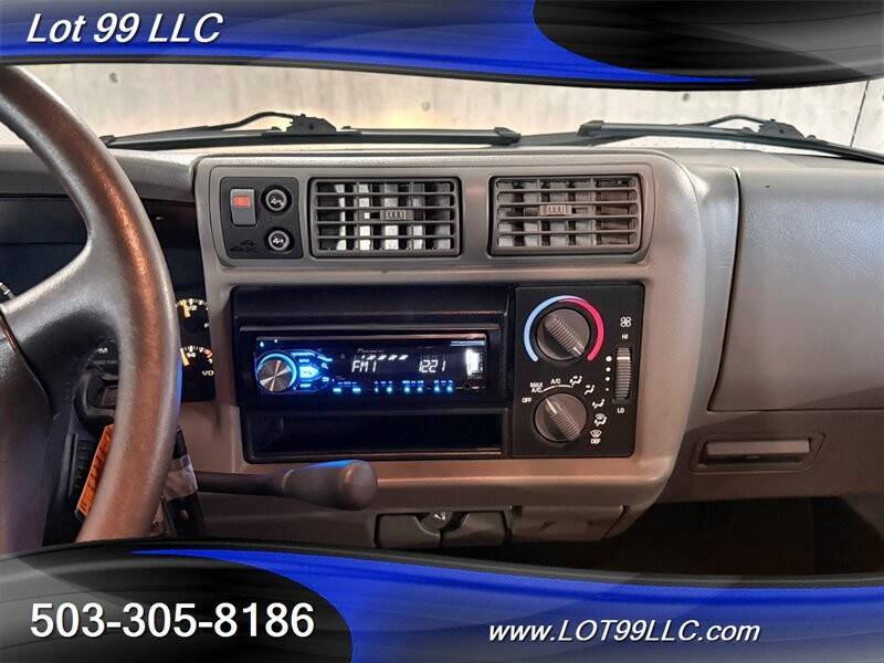 Chevrolet-blazer-lt-116k-miles-1996-white-19