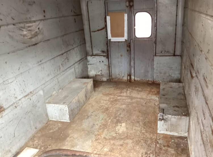 Chevrolet-boyertown-merchandizer-diesel-1958-blue-13