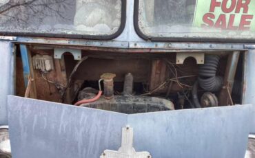 Chevrolet-boyertown-merchandizer-diesel-1958-blue-4