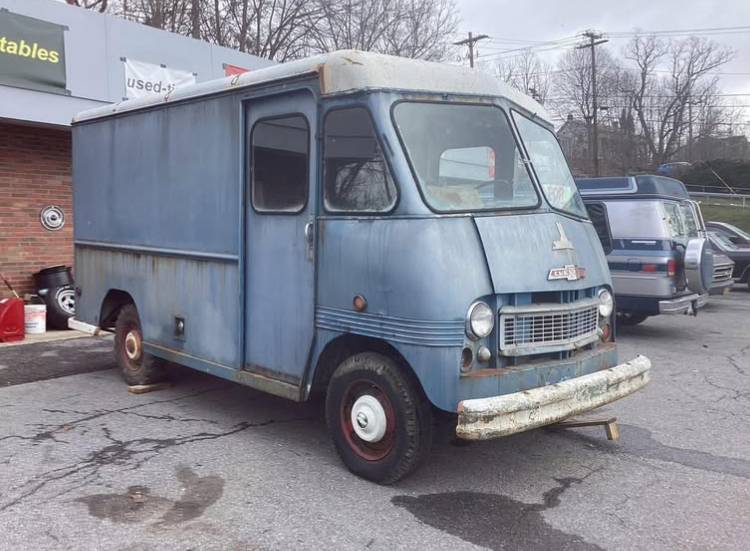 Chevrolet-boyertown-merchandizer-diesel-1958-blue