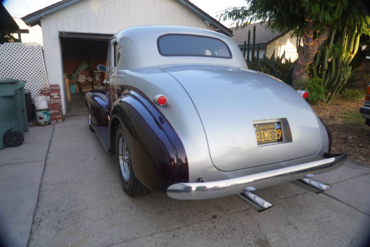 Chevrolet-business-coupe-1939-10