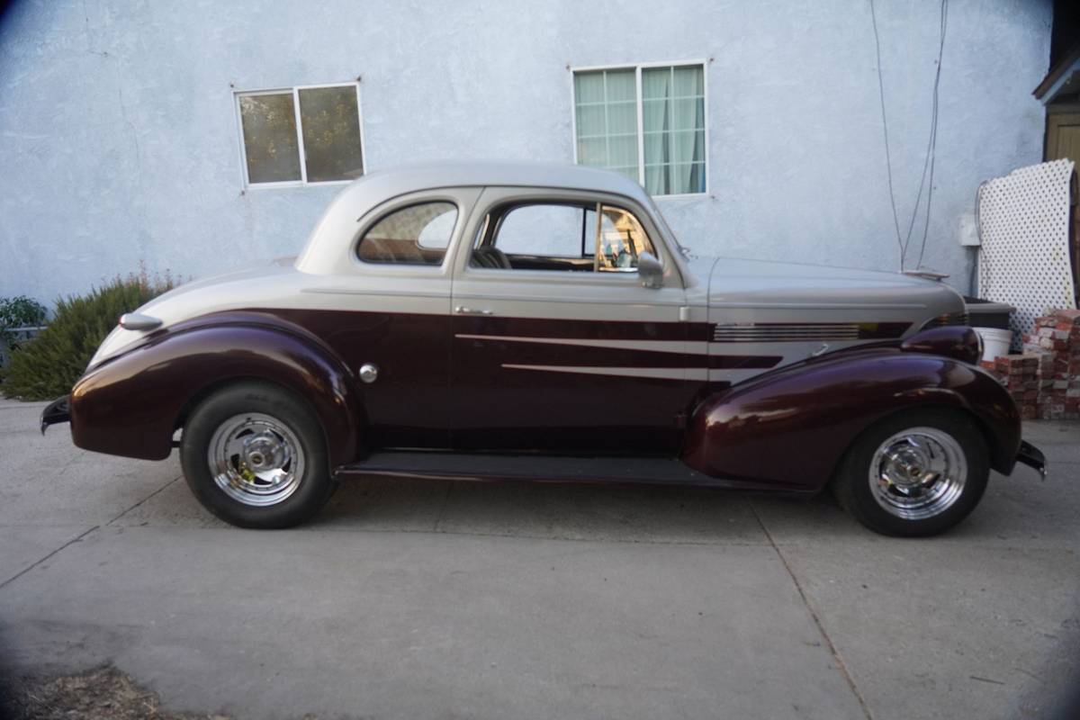 Chevrolet-business-coupe-1939-9