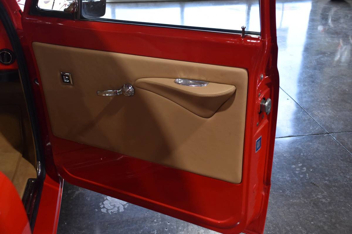 Chevrolet-c-10-1968-red-2