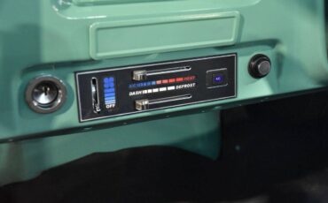 Chevrolet-c10-1967-green-13