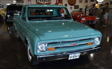 Chevrolet-c10-1967-green-9