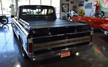 Chevrolet-c10-1971-black-2