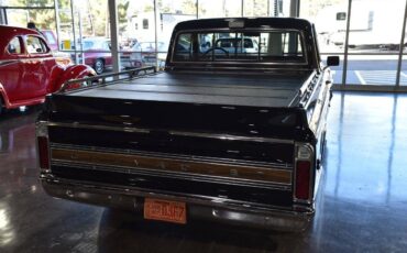 Chevrolet-c10-1971-black-3