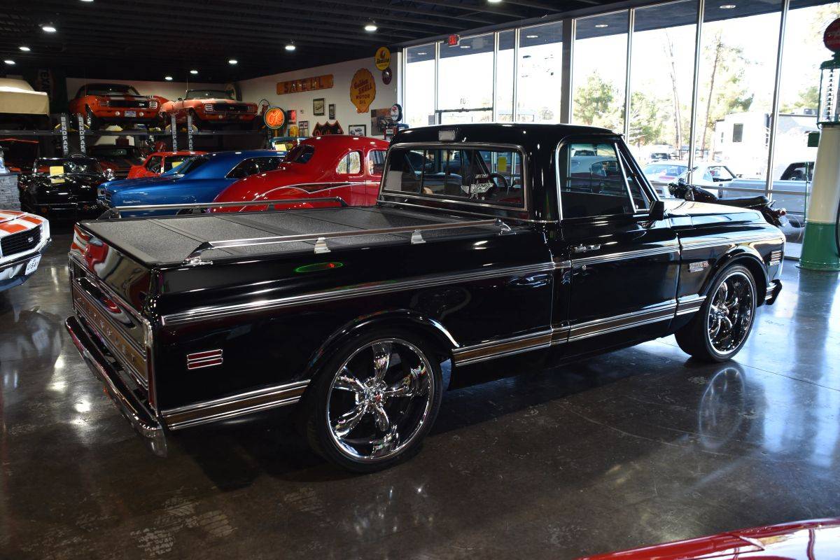 Chevrolet-c10-1971-black-5
