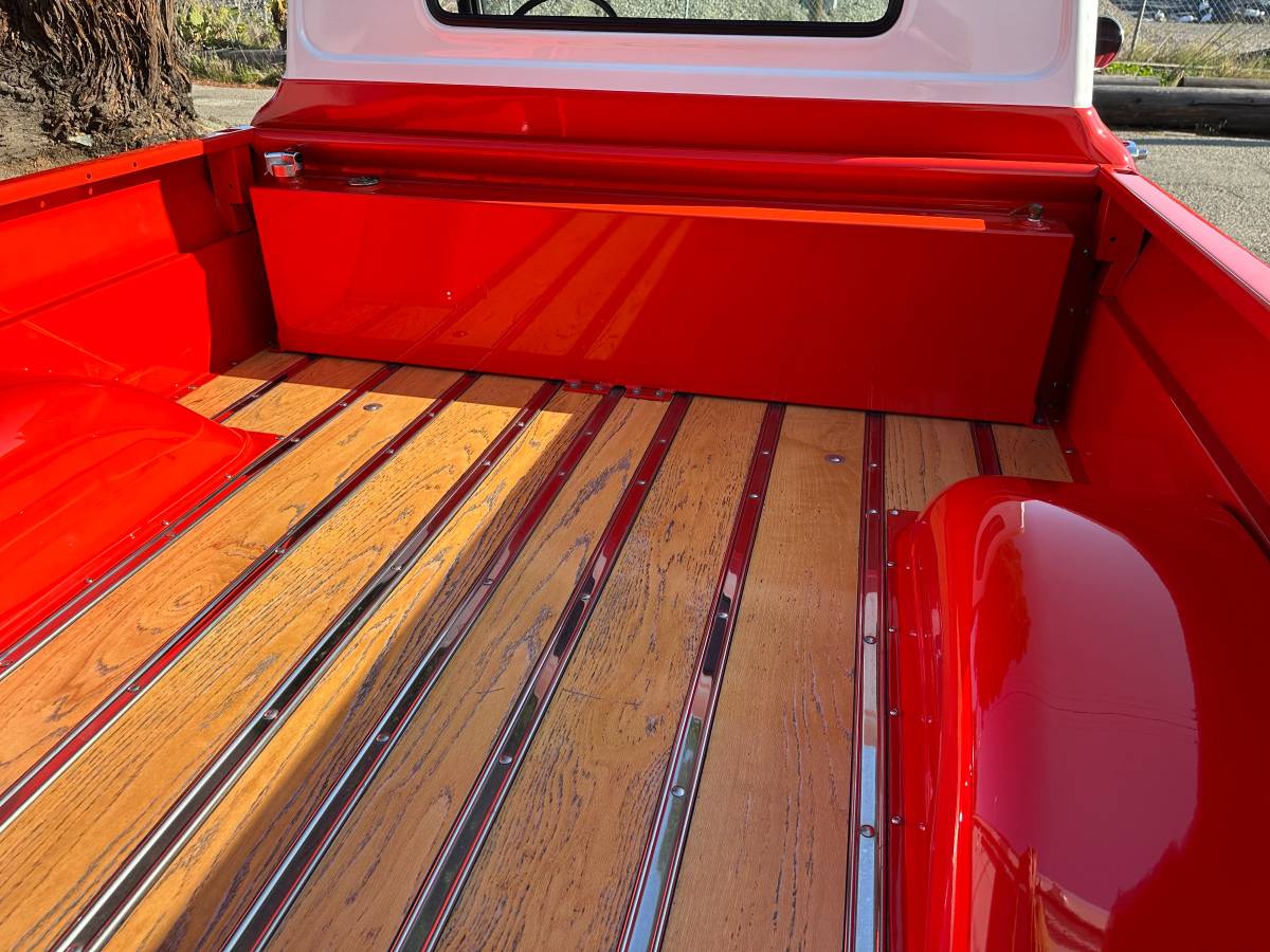 Chevrolet-c10-pickup-1965-10