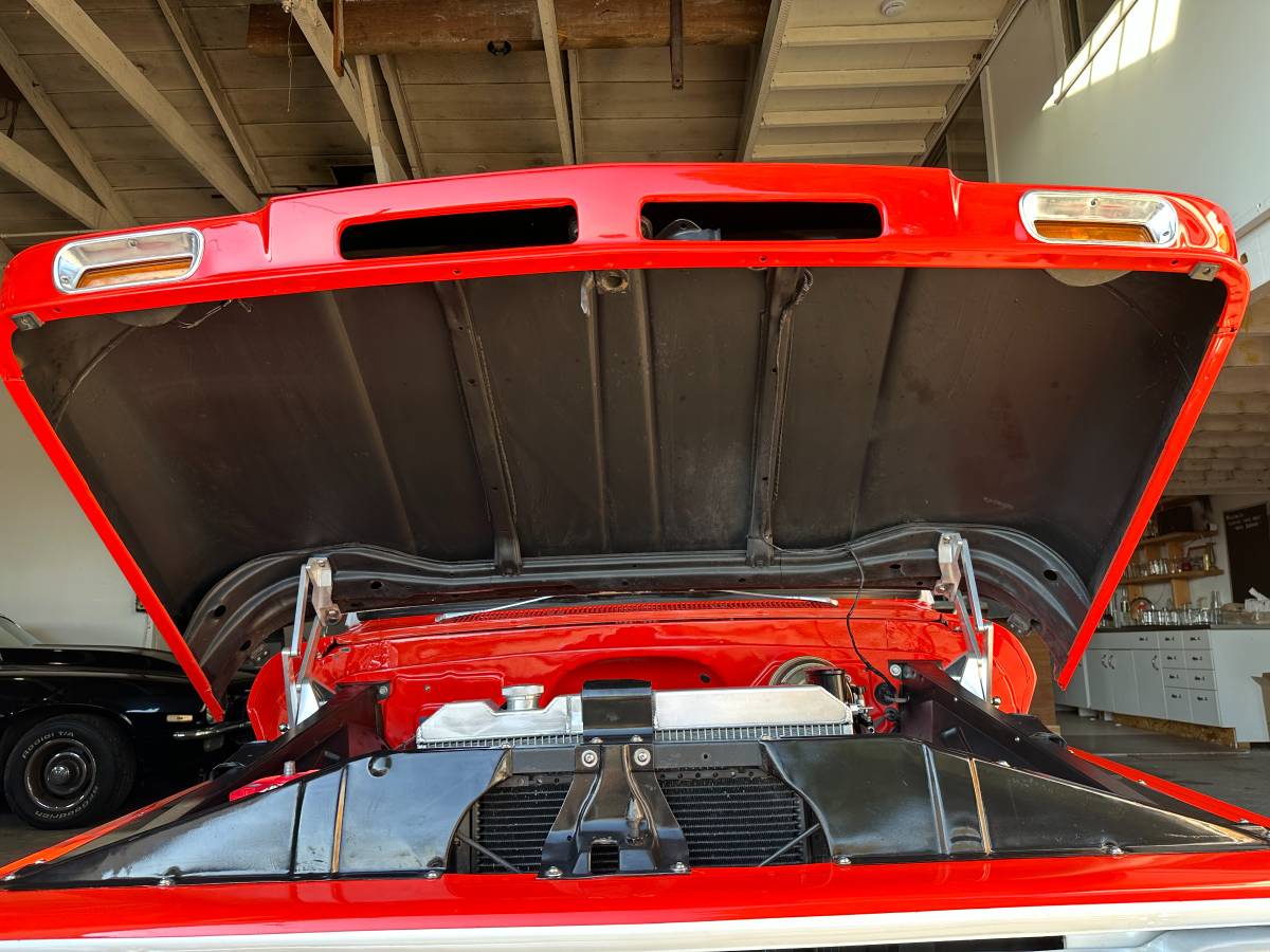 Chevrolet-c10-pickup-1965-17