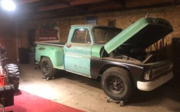 Chevrolet-c10-pickup-1966-3