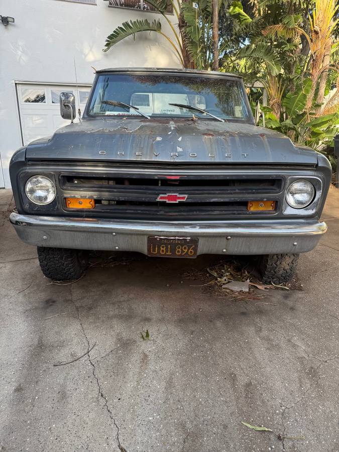 Chevrolet-c10-pickup-1967-2
