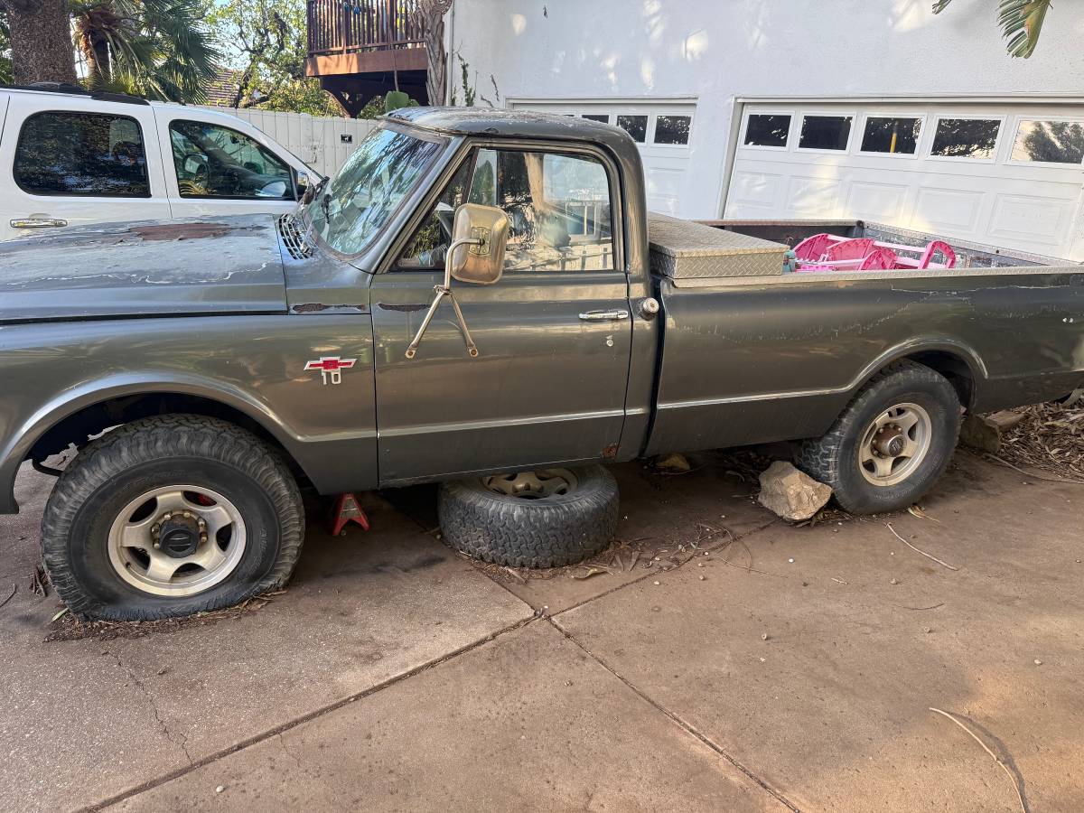 Chevrolet-c10-pickup-1967