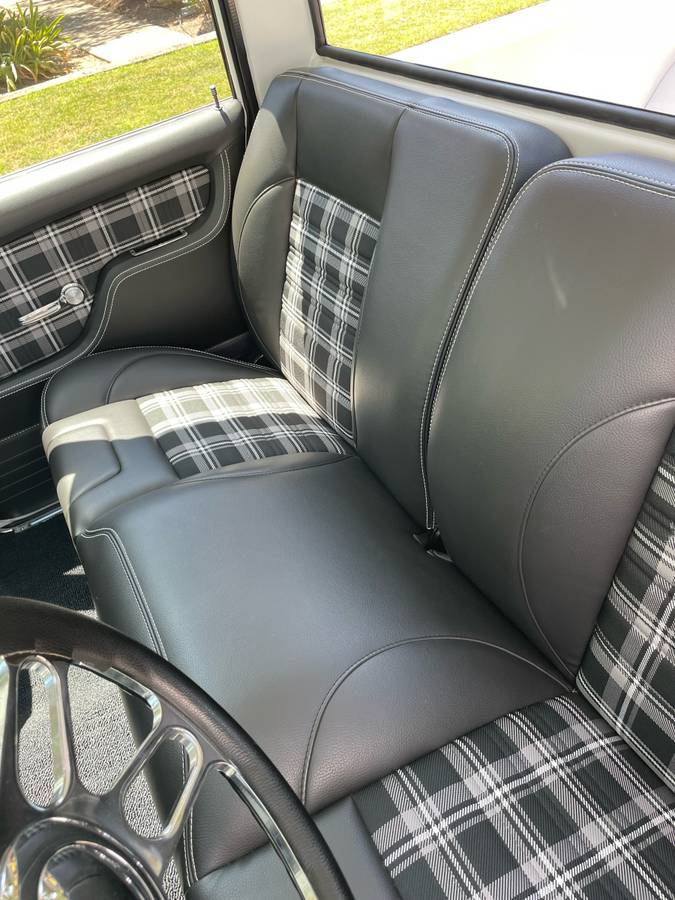 Chevrolet-c10-pickup-1968-white-1