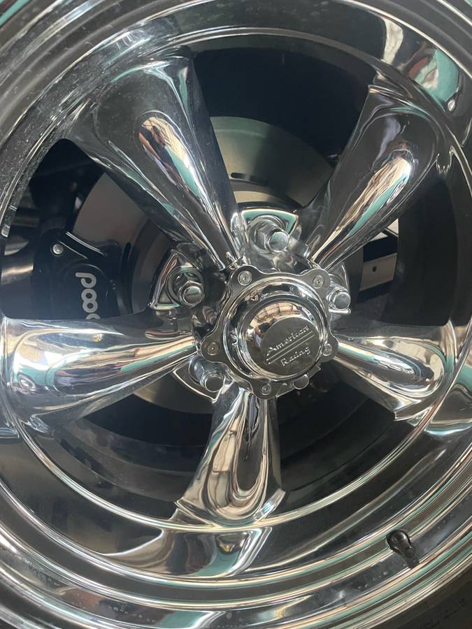 Chevrolet-c10-pickup-1968-white-12