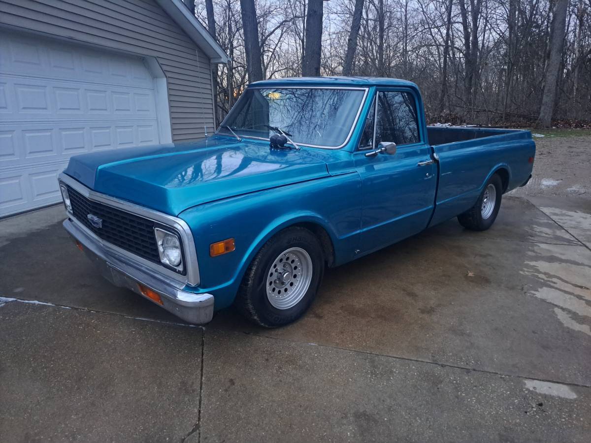 Chevrolet-c10-pickup-1972