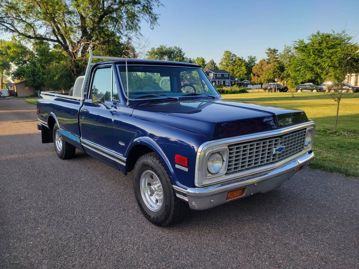Chevrolet-c10-pickup-1972-blue
