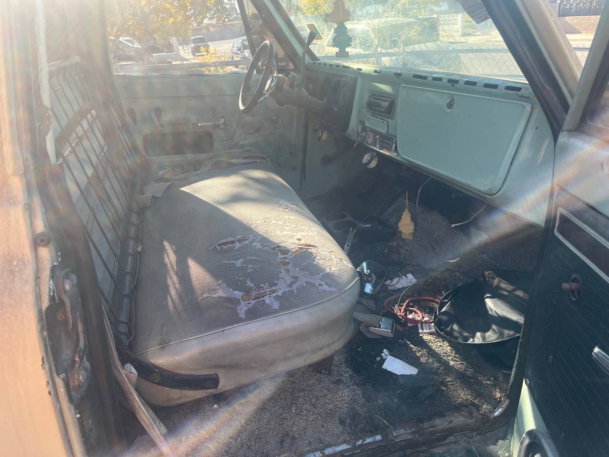 Chevrolet-c10-pickup-1972-yellow-3