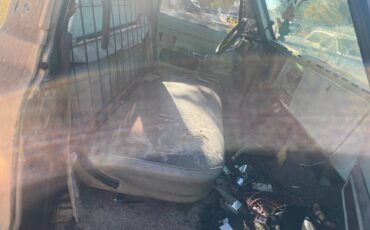 Chevrolet-c10-pickup-1972-yellow-4