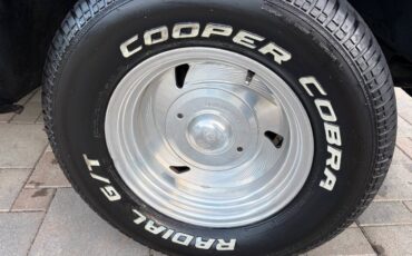 Chevrolet-c10-pickup-1987-black-23