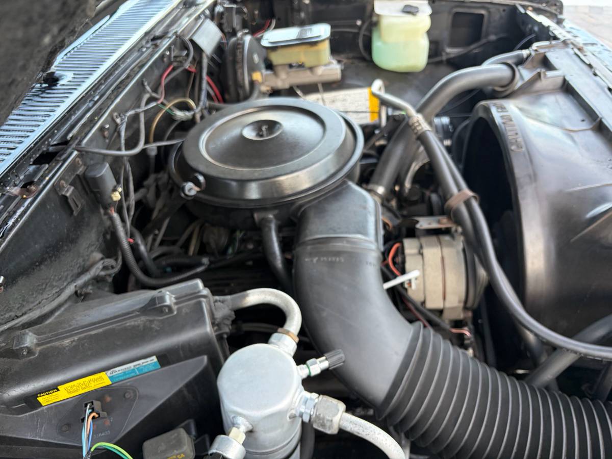 Chevrolet-c10-pickup-1987-black-8