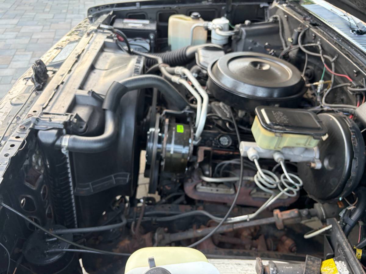 Chevrolet-c10-pickup-1987-black-9